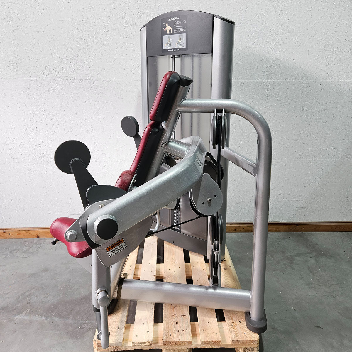 Life Fitness Armbeuger, Bizepsmaschine, Biceps Curl Machine, Bilateral, drehbare Griffe, Signature Series, Rahmenfarbe Silber, gebraucht - überholter Zustand
