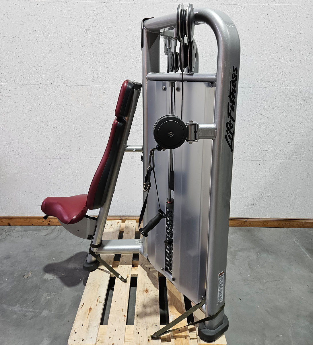 Life Fitness Chest Press, Bankdrückmaschine Dual Bilateral, Brustpresse mit drehbaren Griffen, Signature Series, Rahmenfarbe Silber, gebraucht - überholter Zustand