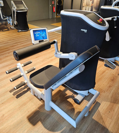 eGym 7er Kraft Zirkel, 7 Kraftgeräte, inkl. PREMIUM Software, gebraucht - überholter Zustand