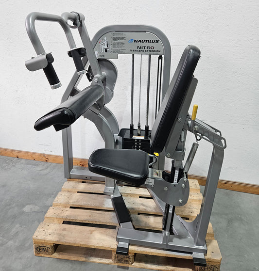 Nautilus Nitro V-Triceps Extension, horizontal triceps machine, triceps extension, frame color silver, used - refurbished condition