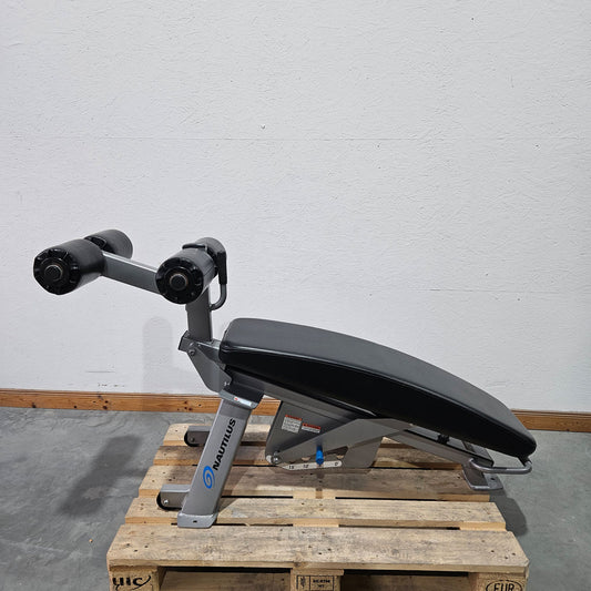 Nautilus Nitro Adjustable Abdominal Bench, F3AAB, Frame Color Silver, Used - Refurbished Condition