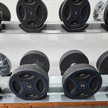 Matrix bzw Franziski Sport PU Polyurethan Kurzhantelsatz von 2 bis 20kg in 2kg Stufen ( 10 Paare ) Farbe Schwarz-Blau, inkl. Matrix Kurzhantelablage (sehr stabil), gebraucht - sehr guter Zustand