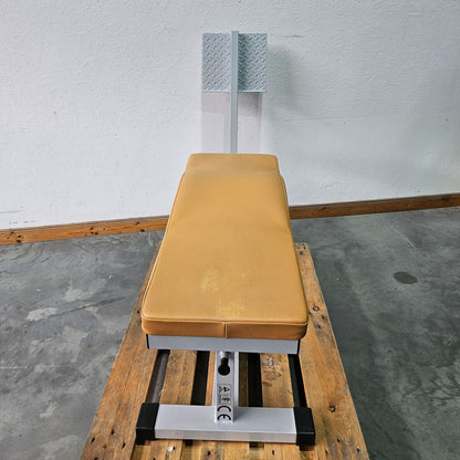 Dr. Wolff Abdominal Trainer 335, abdominal bench with footrest, frame color silver, upholstery color orange, used - refurbished condition