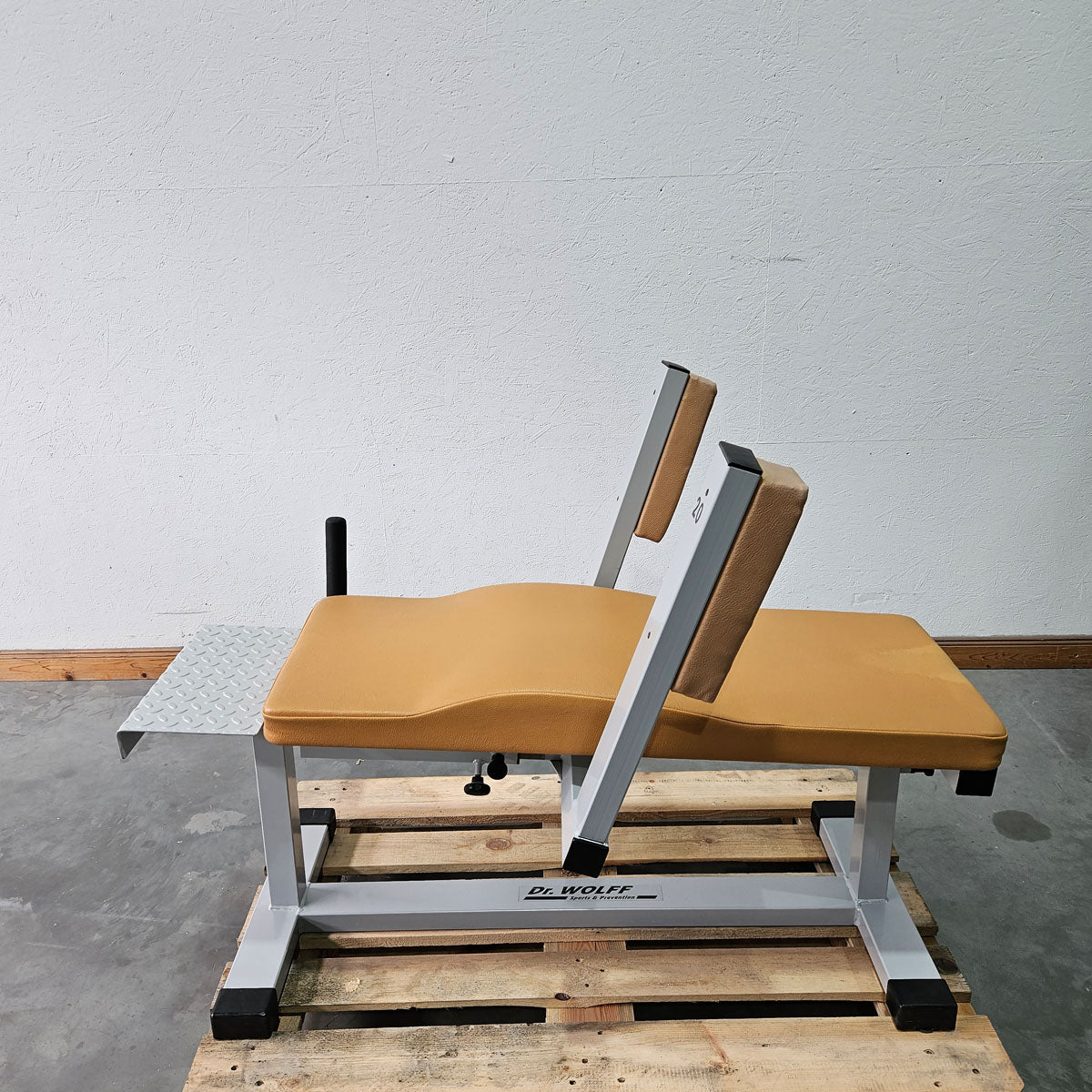 Dr. Wolff Lower Abdominal Trainer 345, abdominal bench, silver frame, used - tested condition