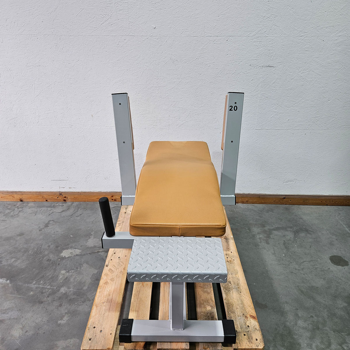Dr. Wolff Lower Abdominal Trainer 345, abdominal bench, silver frame, used - tested condition