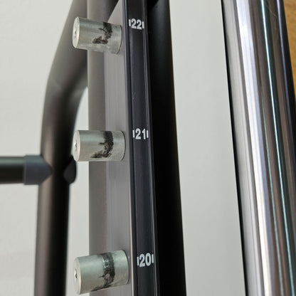 Technogym Multipower Multipresse geführt, Smith Machine, Scheibenaufnahme, Rahmenfarbe Schwarz, gebraucht - überholter Zustand