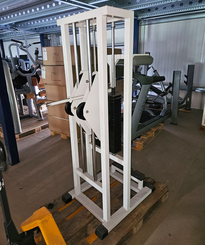 Panatta Wadenmaschine stehend, Calf Machine, Basic Line, Wadenpresse, Oldschool Bodybuilding, Rahmenfarbe Weiß, gebraucht mit Gebrauchsspuren, geprüfter Zustand