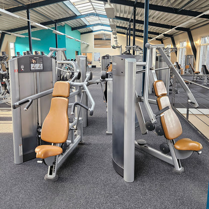 Life Fitness &amp; Hammer Strength - 95 pieces of fitness equipment - 105 stations, strength training equipment, cardio equipment, plate-loaded equipment, benches, etc. - complete gym - used, refurbished, top condition