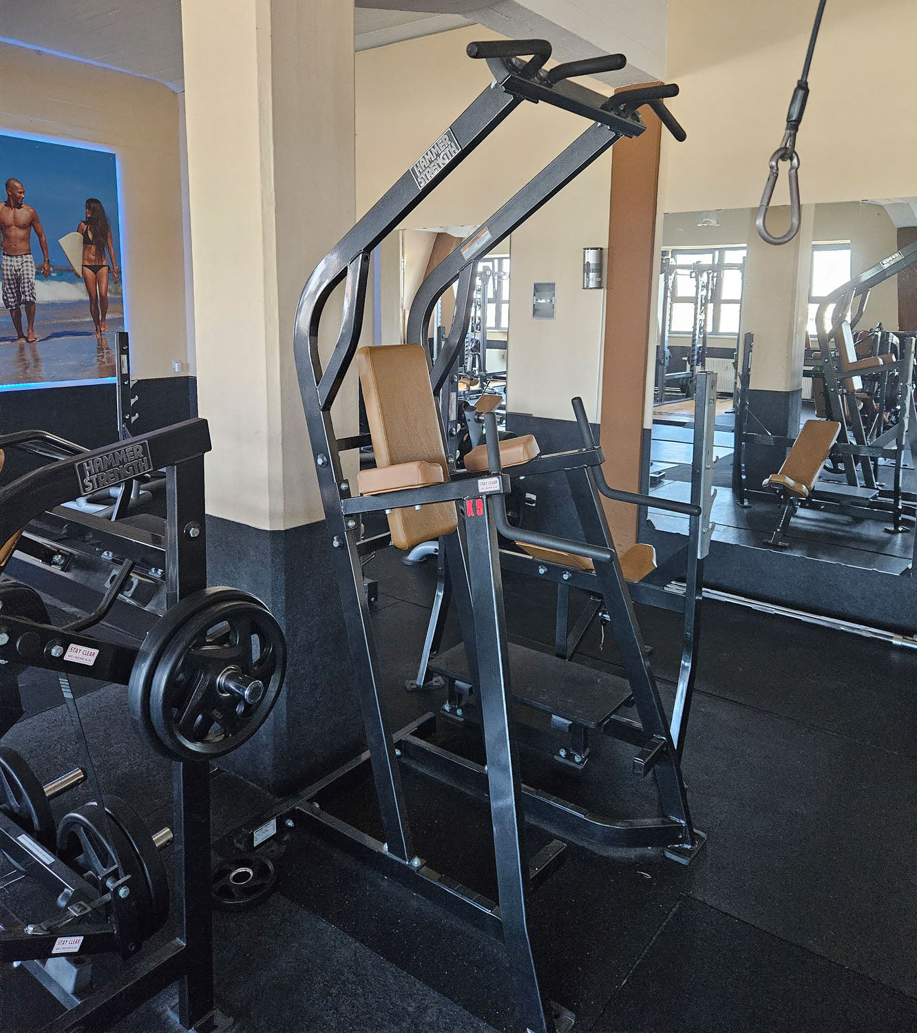 Life Fitness &amp; Hammer Strength - 95 pieces of fitness equipment - 105 stations, strength training equipment, cardio equipment, plate-loaded equipment, benches, etc. - complete gym - used, refurbished, top condition