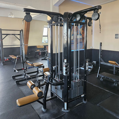Life Fitness &amp; Hammer Strength - 95 pieces of fitness equipment - 105 stations, strength training equipment, cardio equipment, plate-loaded equipment, benches, etc. - complete gym - used, refurbished, top condition