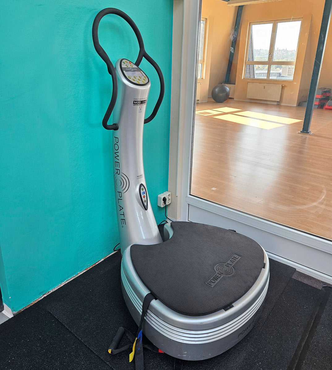 Power Plate Pro5 Vibrationsplatte, MDD - Medizinisch Zertifiziert, gebraucht - geprüfter Zustand