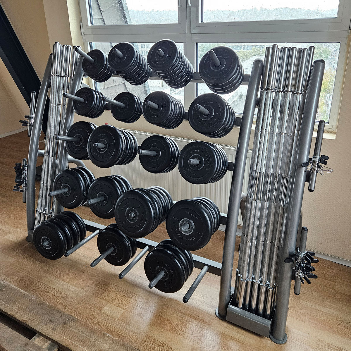 Elbesport Iron System Langhantelsets für Groupfitness, Gruppentraining, Kurse etc, Ähnlich Hot Iron Sets, inkl. Ständer-Ablage in Silber, gebraucht - mit Gebrauchsspuren