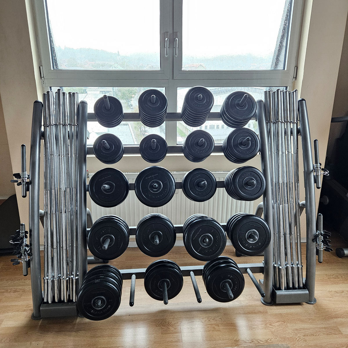 Elbesport Iron System Langhantelsets für Groupfitness, Gruppentraining, Kurse etc, Ähnlich Hot Iron Sets, inkl. Ständer-Ablage in Silber, gebraucht - mit Gebrauchsspuren