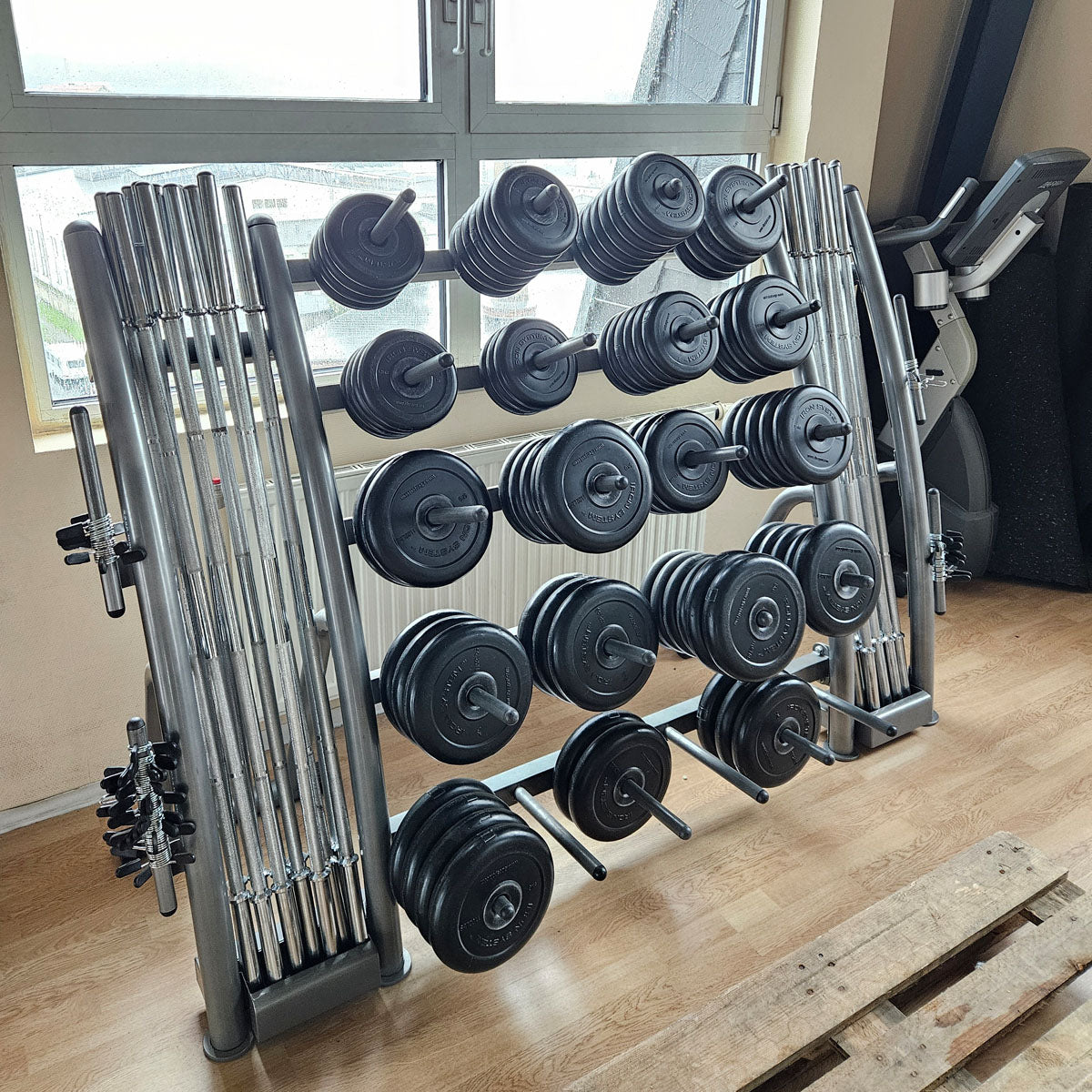 Elbesport Iron System Langhantelsets für Groupfitness, Gruppentraining, Kurse etc, Ähnlich Hot Iron Sets, inkl. Ständer-Ablage in Silber, gebraucht - mit Gebrauchsspuren