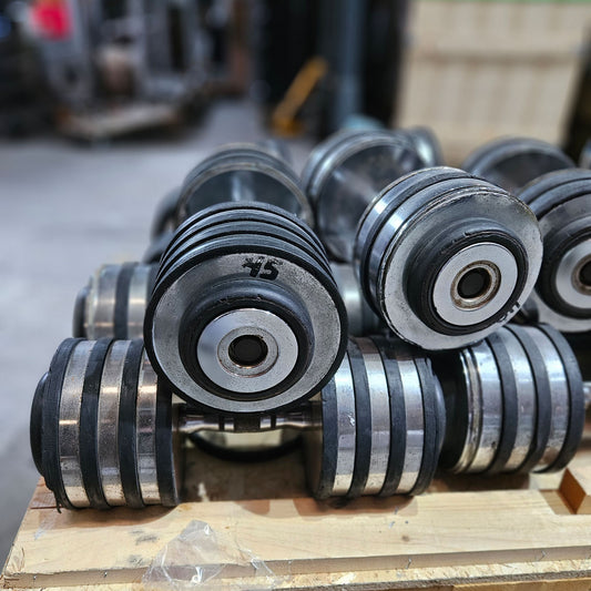 Dumbbell set made of cast iron or chrome from 40 to 50 kg in 2.5 kg increments (5 pairs) Oldschool, used - with signs of wear