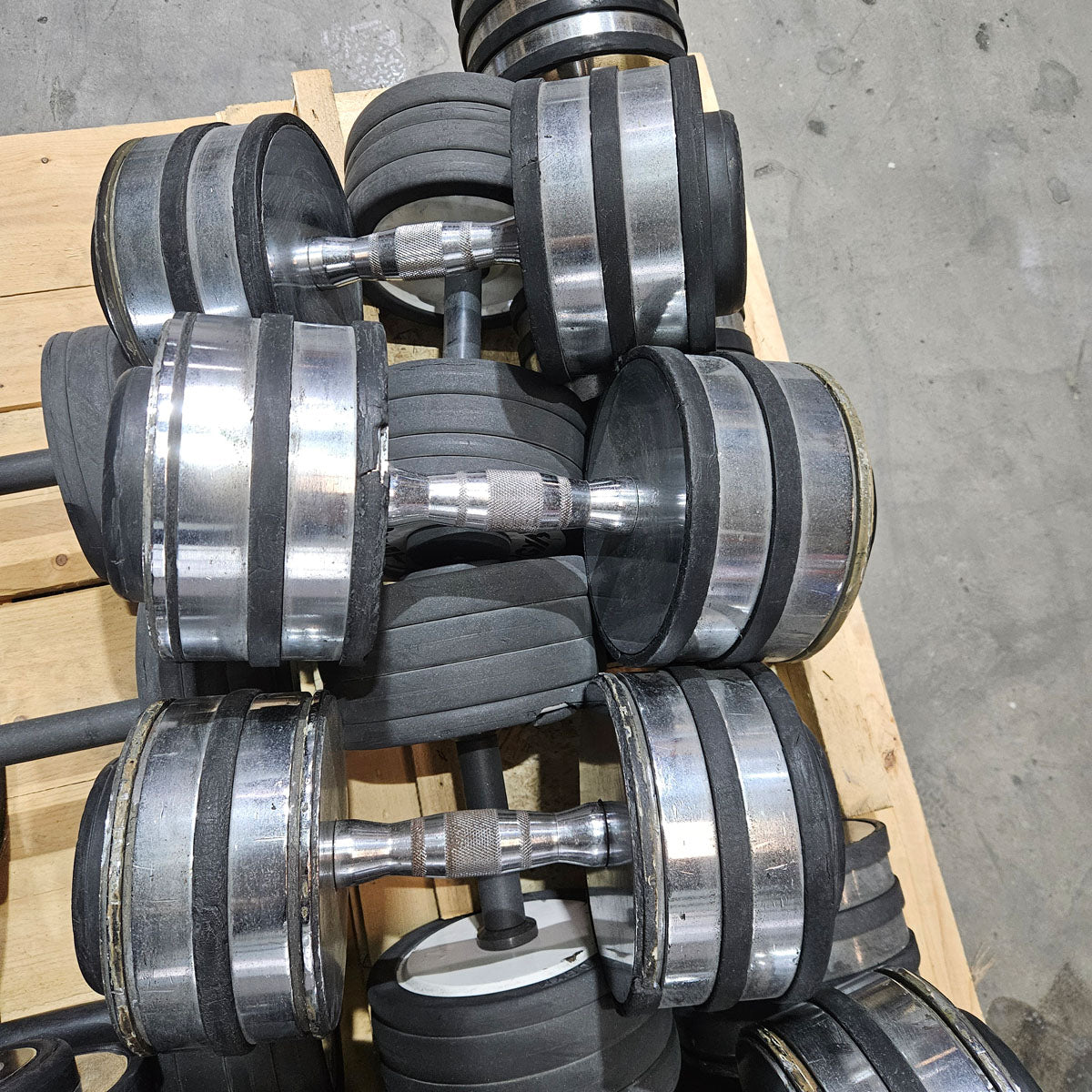 Kurzhantelsatz aus Guss bzw Chrom von 40 bis 50kg in 2,5kg Stufen ( 5 Paare ) Oldschool, gebraucht - mit Gebrauchsspuren