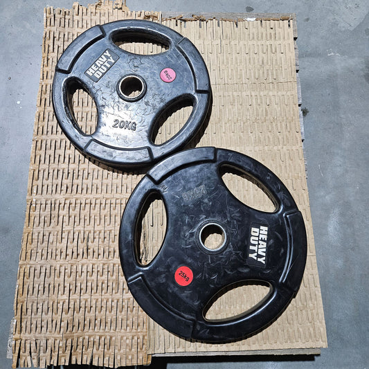 Set of 180kg rubber weight plates, 4x 25kg and 4x 20kg plates with 50mm diameter, used - with signs of wear
