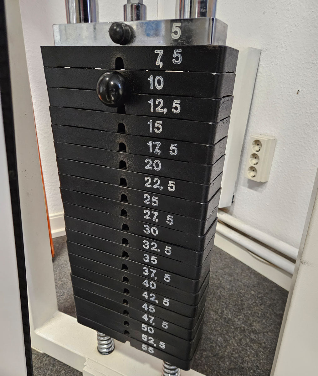 Gym80 seated leg extension, old school bodybuilding strength machine - Edition or Classic Line, frame color white, used with signs of wear