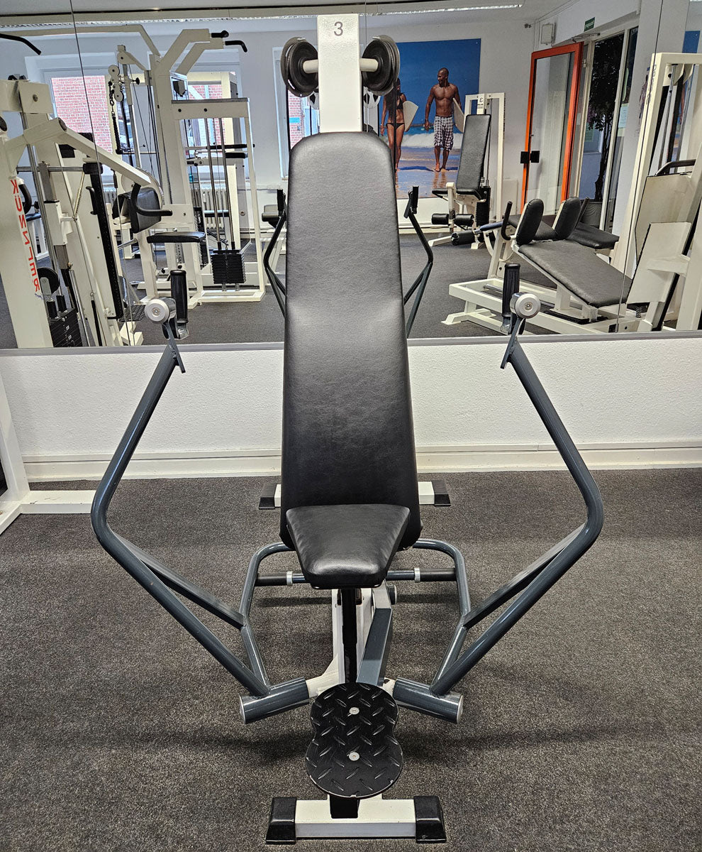 Künzler Bankdrückmaschine Bilateral, Chestpress, Brustpresse, Einstiegshilfe, 100kg Gewichtsblock, Oldschool Bodybuilding Kraftgerät, Rahmenfarbe Weiß, gebraucht und geprüft mit kleinen Gebrauchsspuren