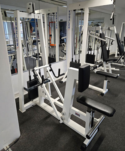 Künzler rowing machine with chest support and entry aid, row, lat rowing, old school bodybuilding strength machine, frame color white, used and tested with signs of wear