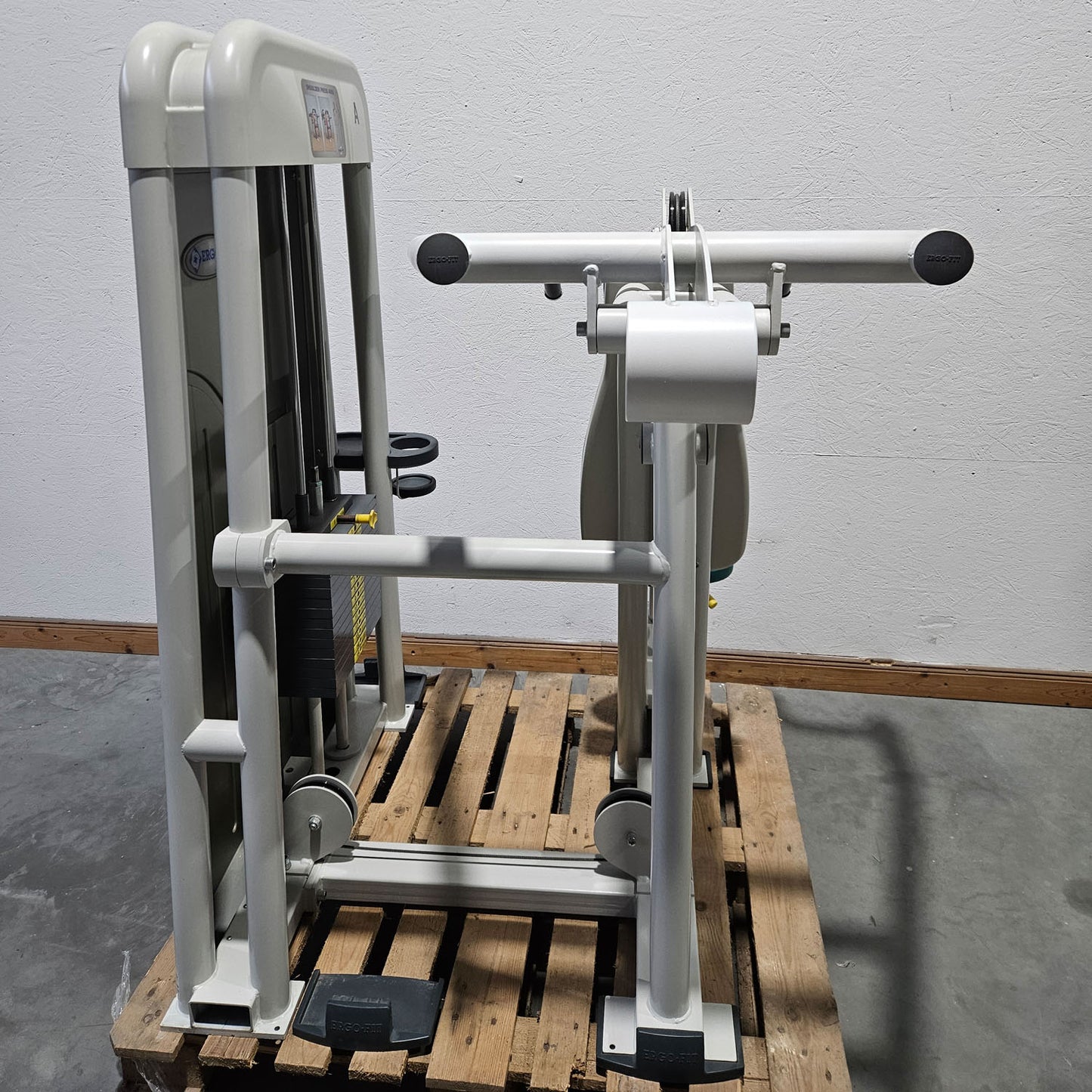 Ergo-Fit shoulder press, overhead press, 4000 series, frame color white, used - refurbished condition