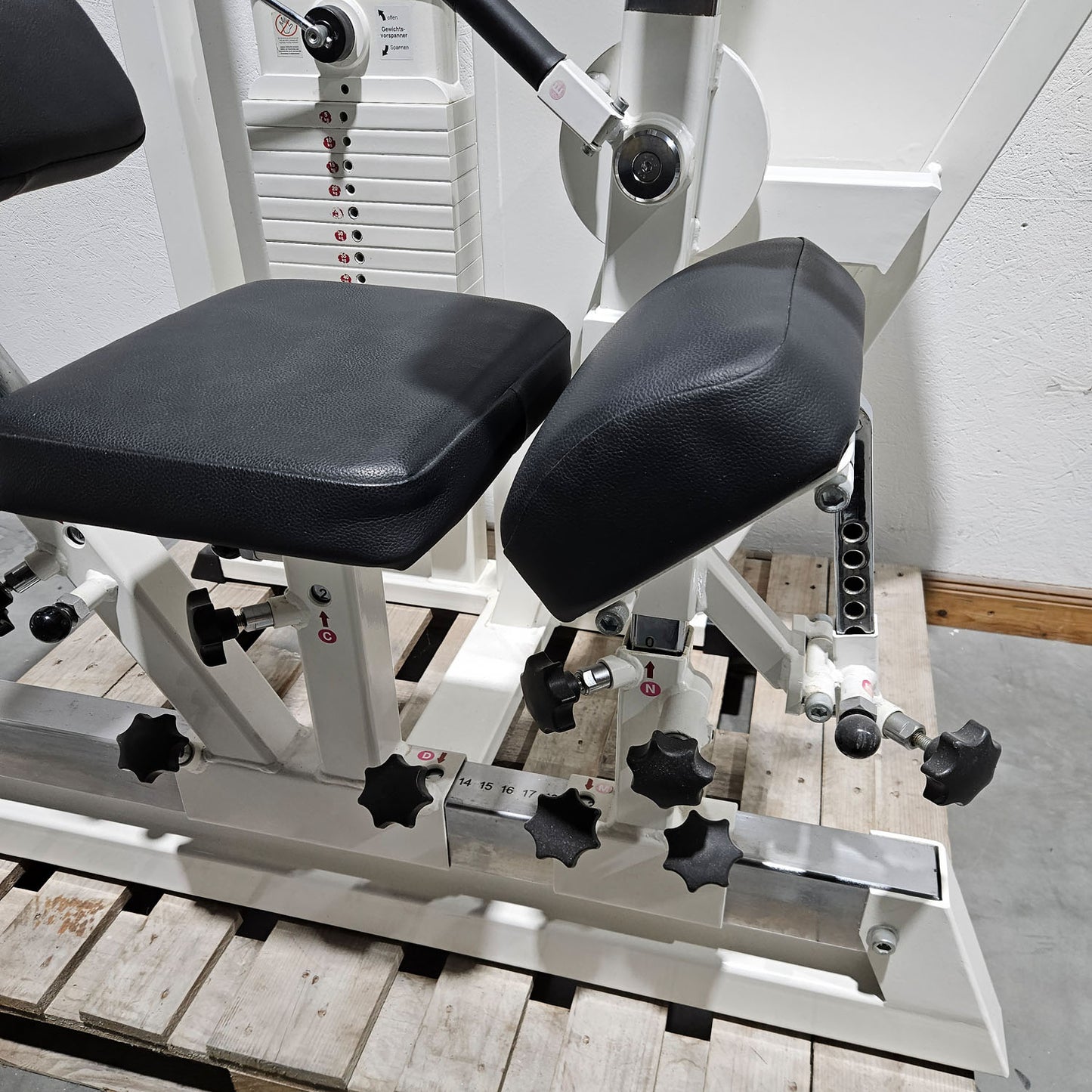 MKB Keller R14 extension trainer, large back extensor, highly adjustable, lower back machine, hyperextension, color white, used - refurbished condition