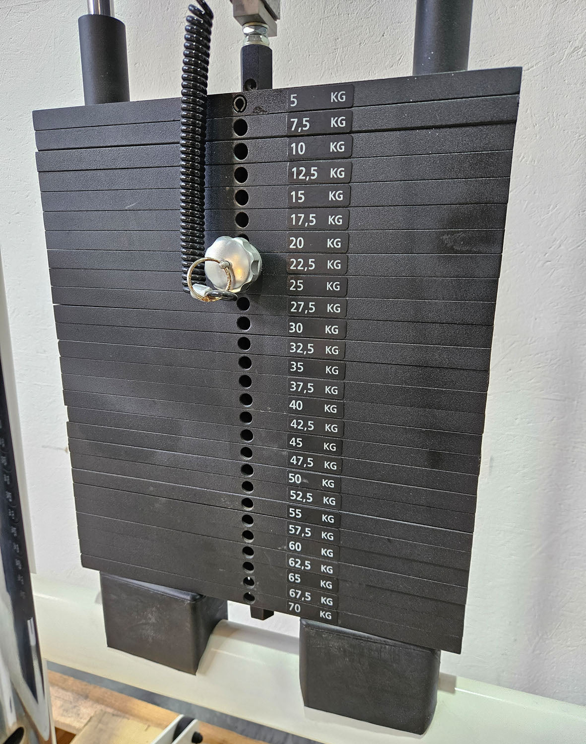 Gym80 Med80 3241 Seilzug Explosiv, Kabelzug höhenverstellbar mit seitlichen Griffen, Explosionszug, freistehend mit Stativ, Farbe Weiß, gebraucht - überholter Zustand