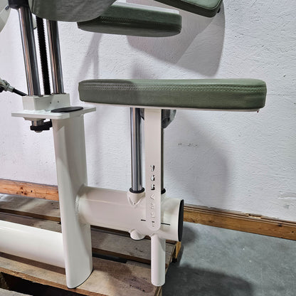 Gym80 Med80 3243 Lateralmaschine mit Trainingsarm, Lateralflexion, Latflex,  Seitneige-Maschine, Farbe Weiß, gebraucht - überholter Zustand