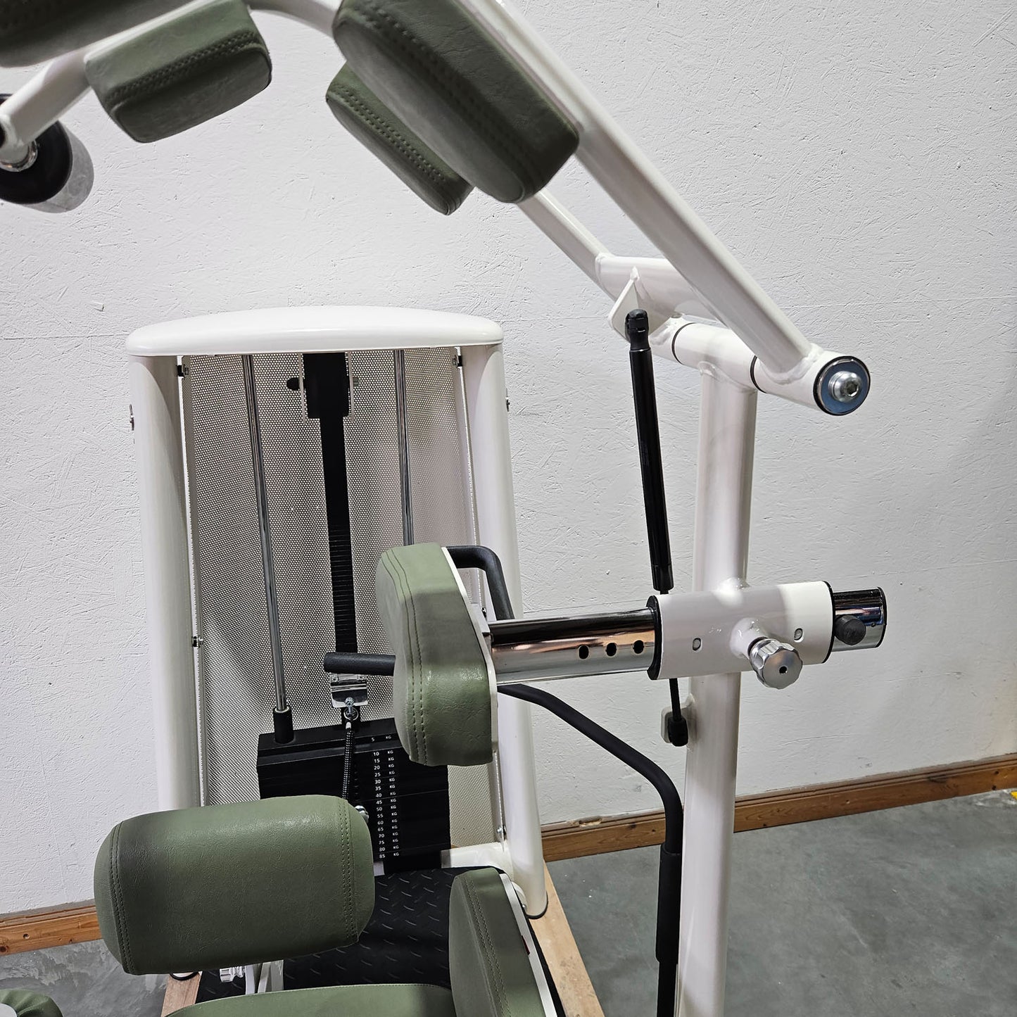 Gym80 Med80 3225 Rotationsmaschine, Rumpfrotator, Twister, seitliche Bauchmuskeln, Farbe Weiß, gebraucht - überholter Zustand