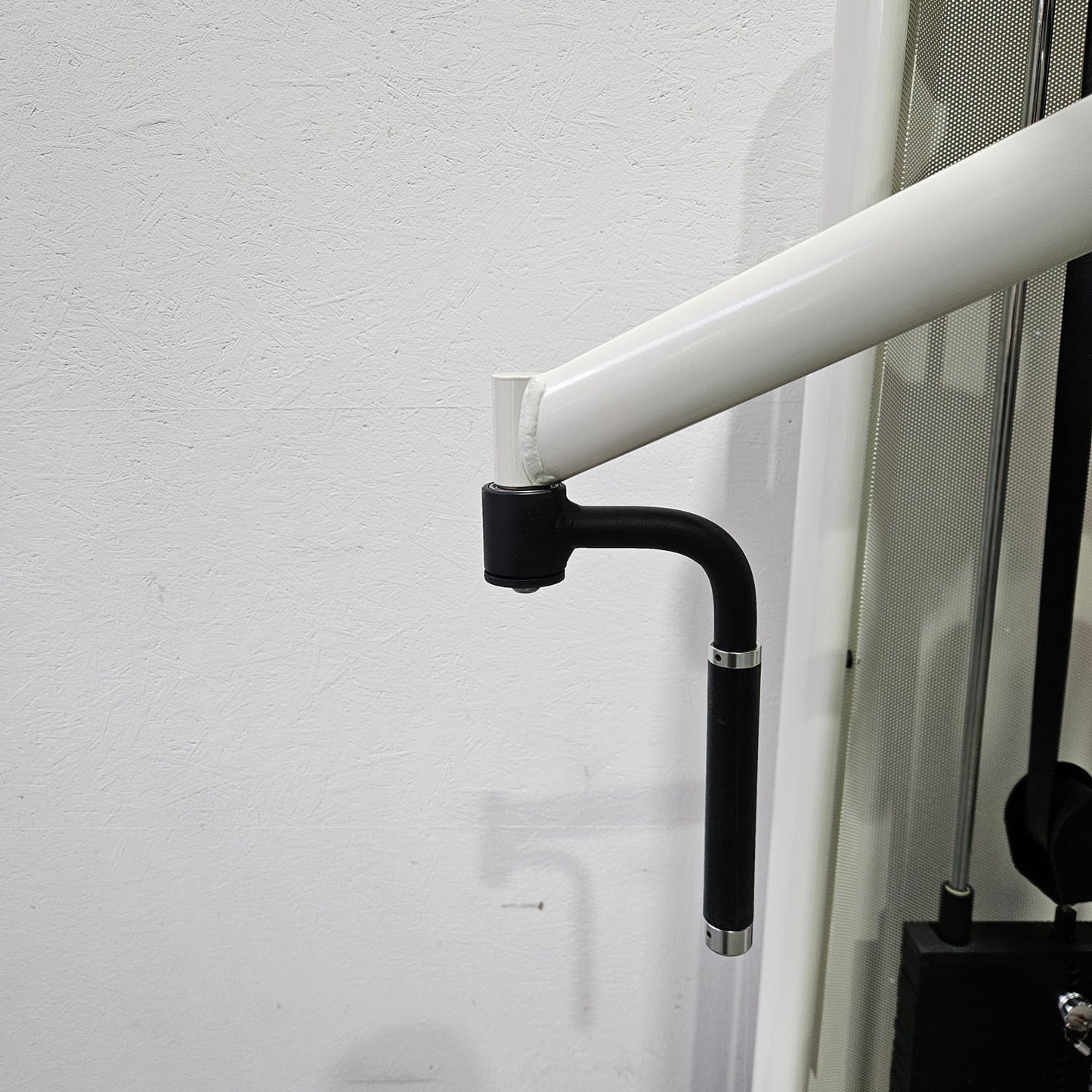 Gym80 3022 Butterfly, Sygnum, chest stabilizer, color white, used - refurbished condition