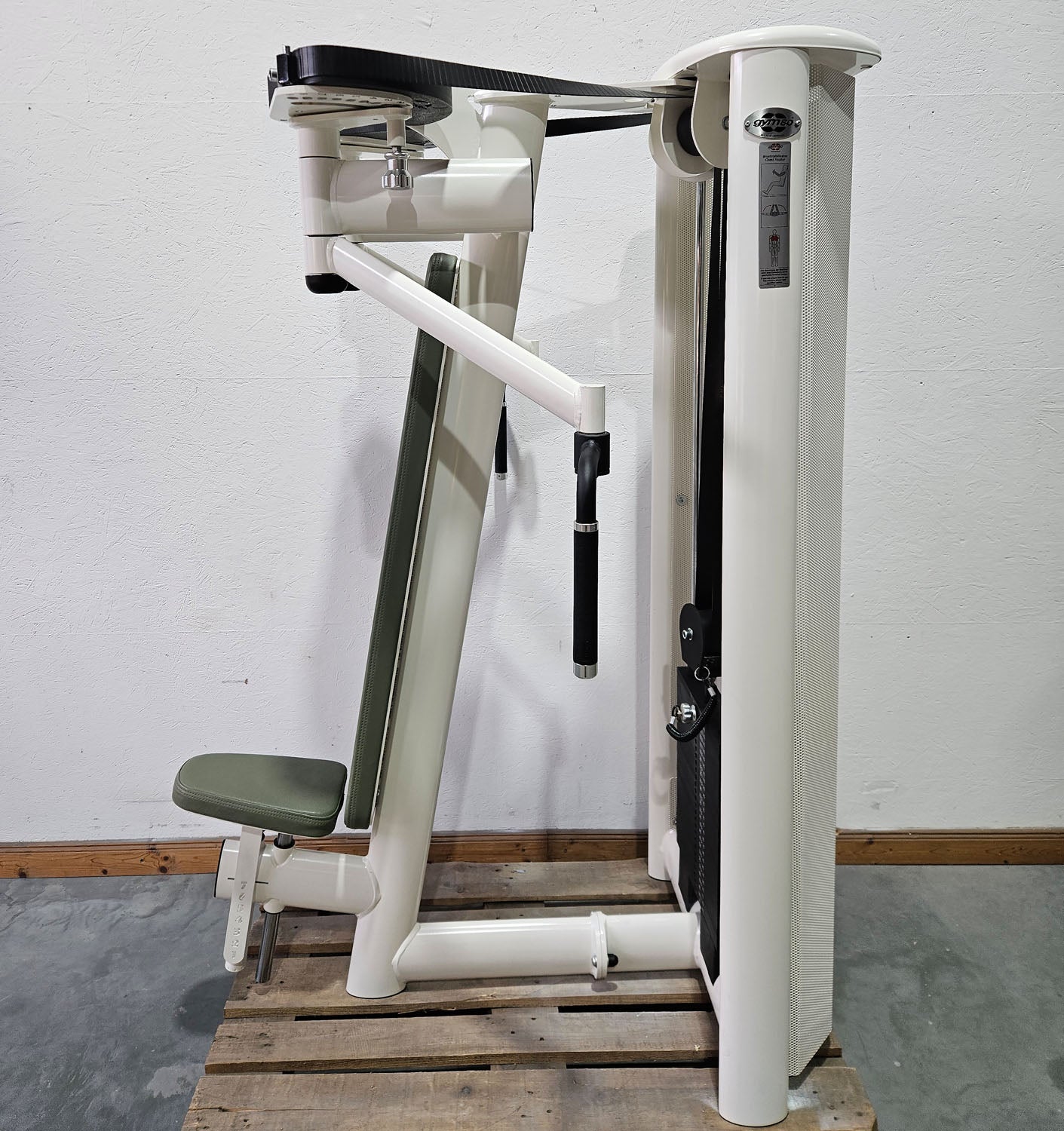 Gym80 3022 Butterfly, Sygnum, chest stabilizer, color white, used - refurbished condition