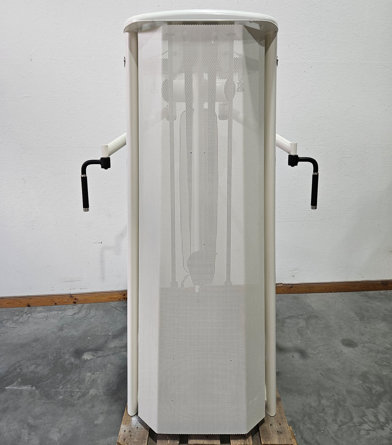 Gym80 3022 Butterfly, Sygnum, chest stabilizer, color white, used - refurbished condition