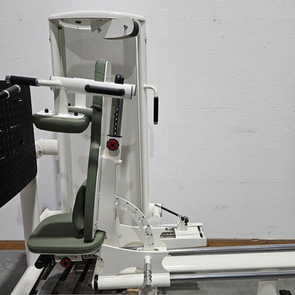 Gym80 Med80 3283 Funktionsstemme sitzend - liegend, Beinpresse verstellbar, Farbe Weiß, gebraucht - überholter Zustand