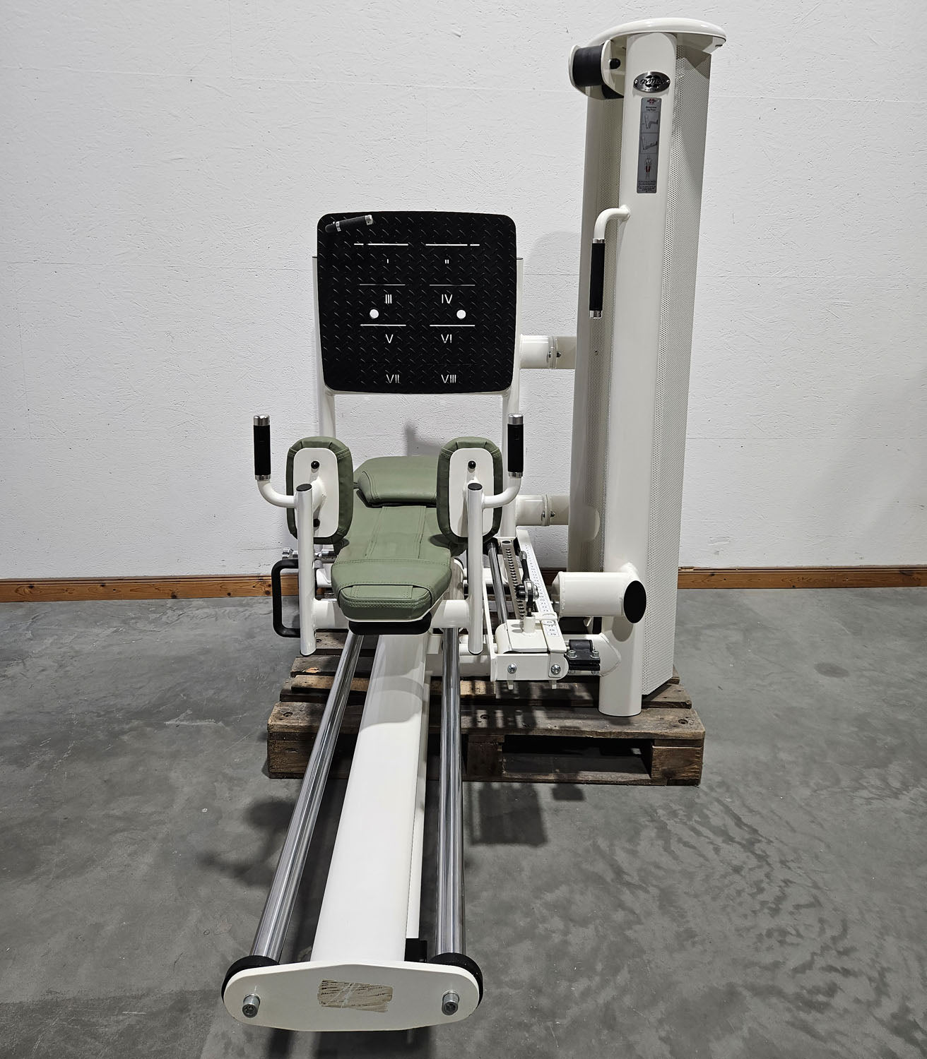 Gym80 Med80 3283 Funktionsstemme sitzend - liegend, Beinpresse verstellbar, Farbe Weiß, gebraucht - überholter Zustand