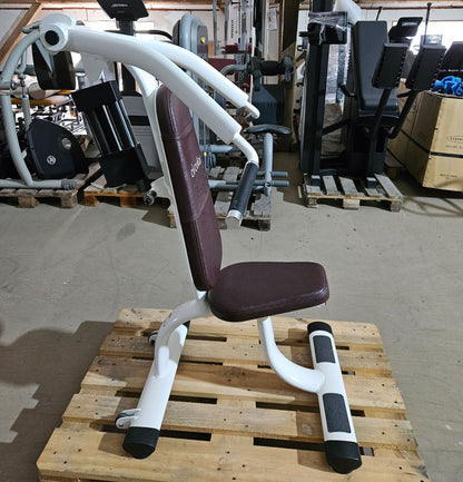 Gym80 Hydraulischer-Zirkel, Circular Serie, 7 Kraftgeräte, MPG, Farbe Weiß, Polster Braun, gebraucht - überholter Zustand