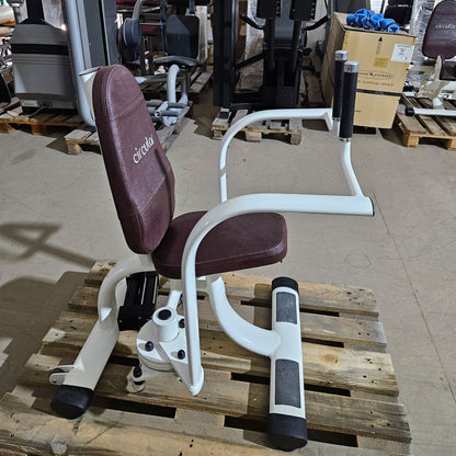 Gym80 Hydraulischer-Zirkel, Circular Serie, 7 Kraftgeräte, MPG, Farbe Weiß, Polster Braun, gebraucht - überholter Zustand