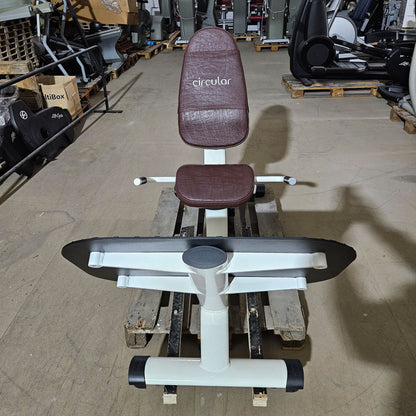 Gym80 Hydraulischer-Zirkel, Circular Serie, 7 Kraftgeräte, MPG, Farbe Weiß, Polster Braun, gebraucht - überholter Zustand