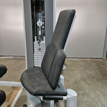 Frei Genius Eco Abduktorenmaschine, Hip Abduction, Abductor, Rahmenfarbe Silber, gebraucht - überholter Zustand