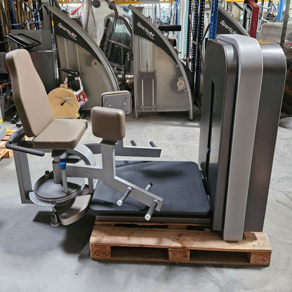 Milon Milcanic Adduktorenmaschine, Hip Adductor, Rahmenfarbe Silber, Verkleidung Anthrazit, gebraucht - gebraucht - überholter Zustand