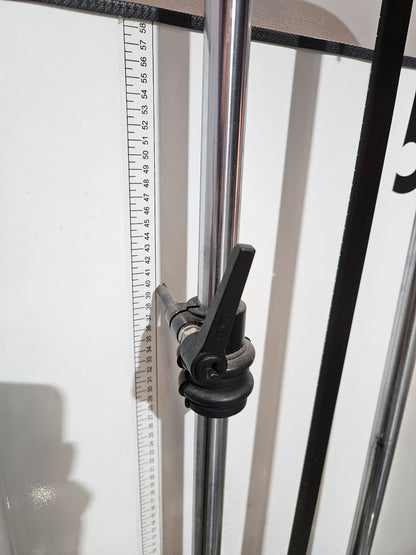 Proxomed Wadenmaschine sitzend durch Plantarflexion bzw Fuß Streckung, Farbe Weiß, gebraucht - geprüfter Zustand mit Gebrauchsspuren