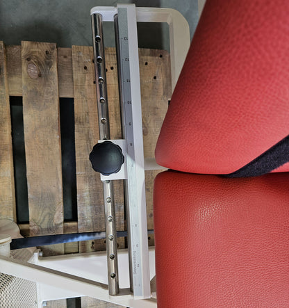 Dynamed Funktionsstemme Kombi Sitzend-Liegend, 150kg Gewichtsblock, mit Kippkreisel, Beinpresse verstellbar, Stolzenberg, Rahmen Weiß, gebraucht - überholter Zustand