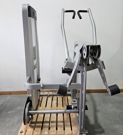 Cybex Eagle Lat Pulldown, Latzug Bilateral, großer 131kg Gewichtsblock, Rahmenfarbe Silber, gebraucht - überholter Zustand