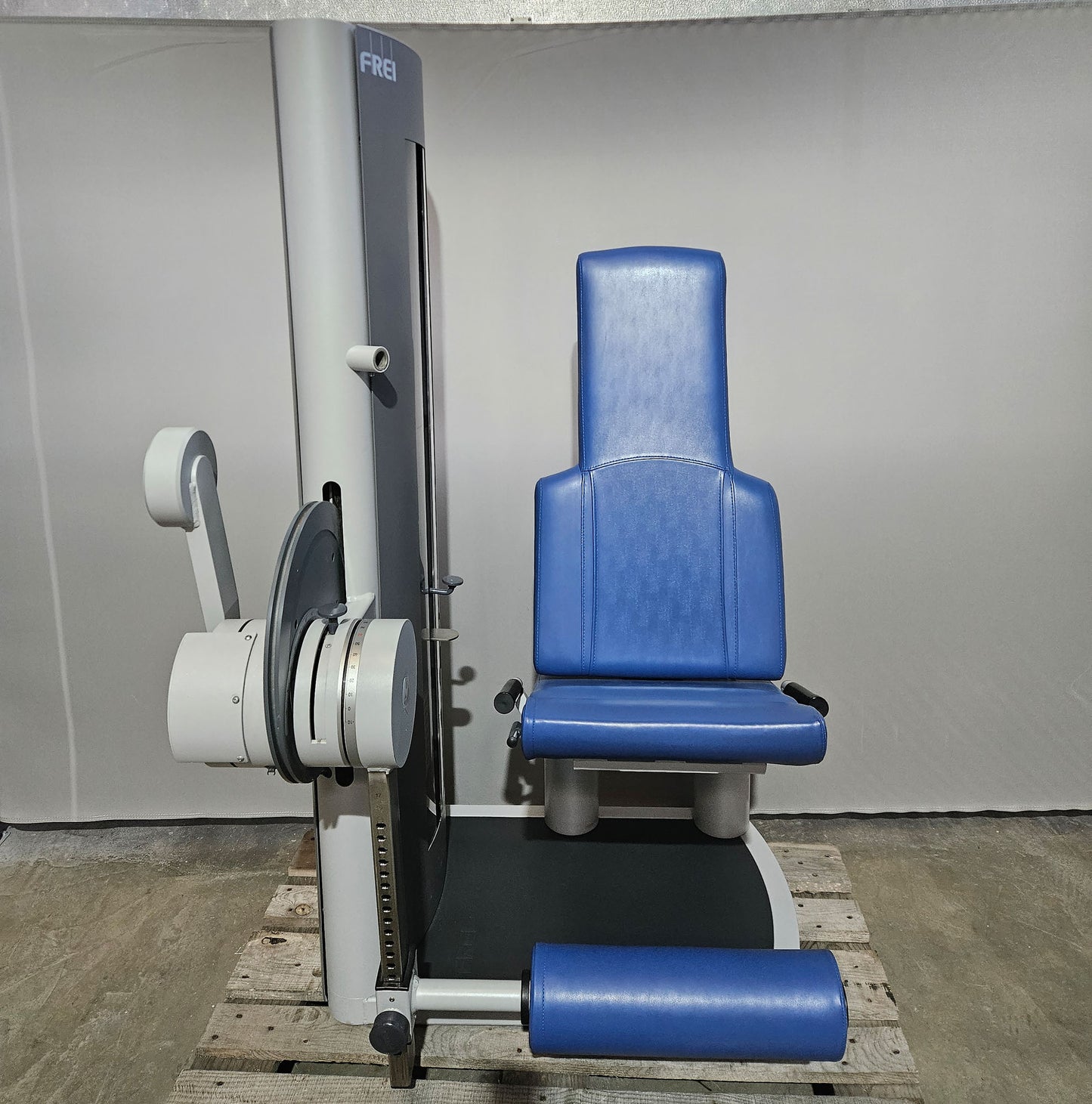 Frei Genius Eco 13-piece equipment set, MPG, KGG, MED approval, 13 strength training devices in a set, Medical Physio series, silver, used - refurbished condition