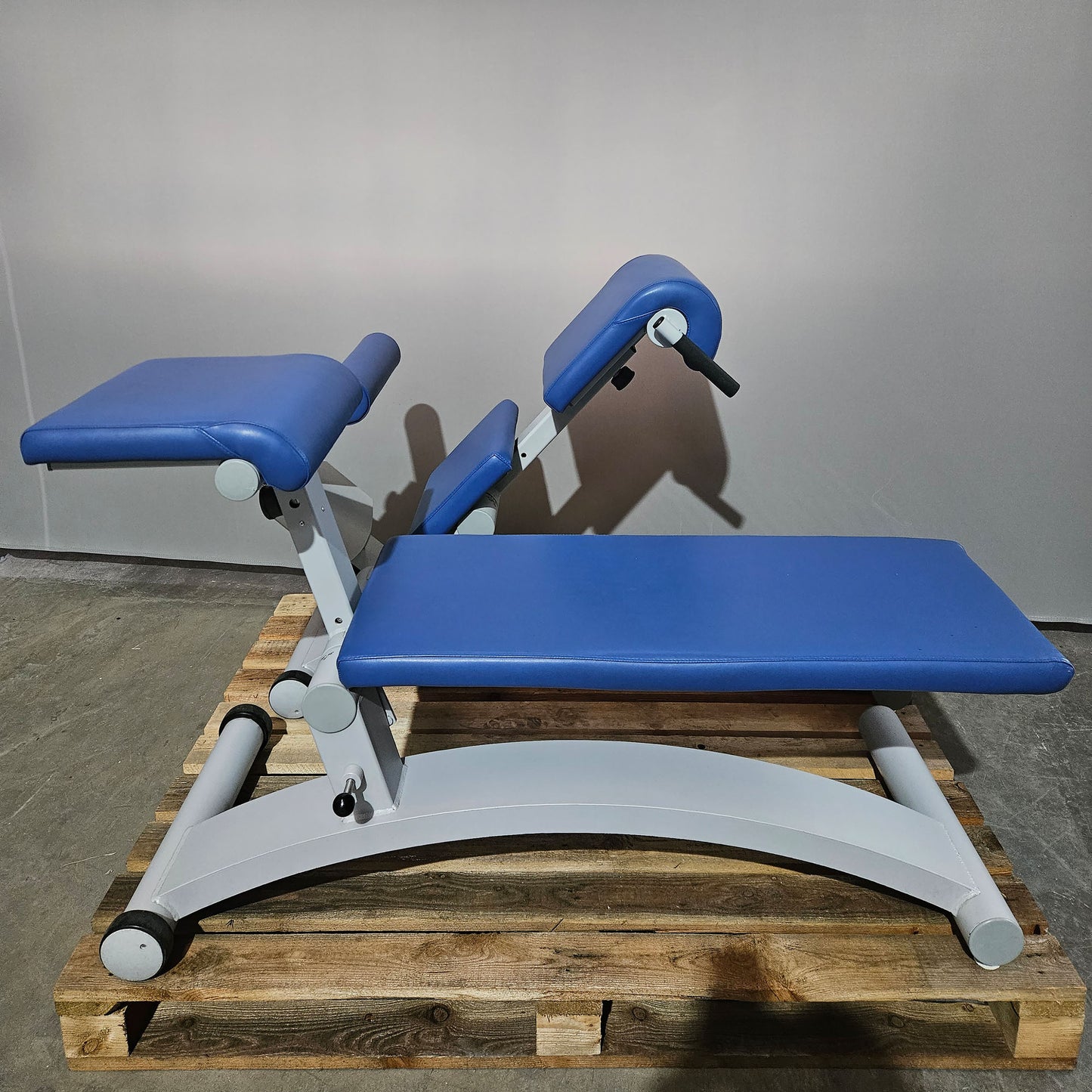 2er Set - Frei Genius Basic Lateral & Lumbaltrainer (Kombigerät) sowie Bauchbank (Abdominal Trainer), Farbe Silber, gebraucht - überholter Zustand