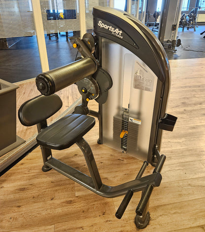 SportsArt komplette Fitnessstudio Ausstattung - 75 Fitnessgeräte im Set - Kraftgeräte, Cardiogeräte, Bänke, Racks etc - Rahmen Anthrazit, gebraucht - überholter Zustand