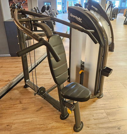 SportsArt komplette Fitnessstudio Ausstattung - 75 Fitnessgeräte im Set - Kraftgeräte, Cardiogeräte, Bänke, Racks etc - Rahmen Anthrazit, gebraucht - überholter Zustand