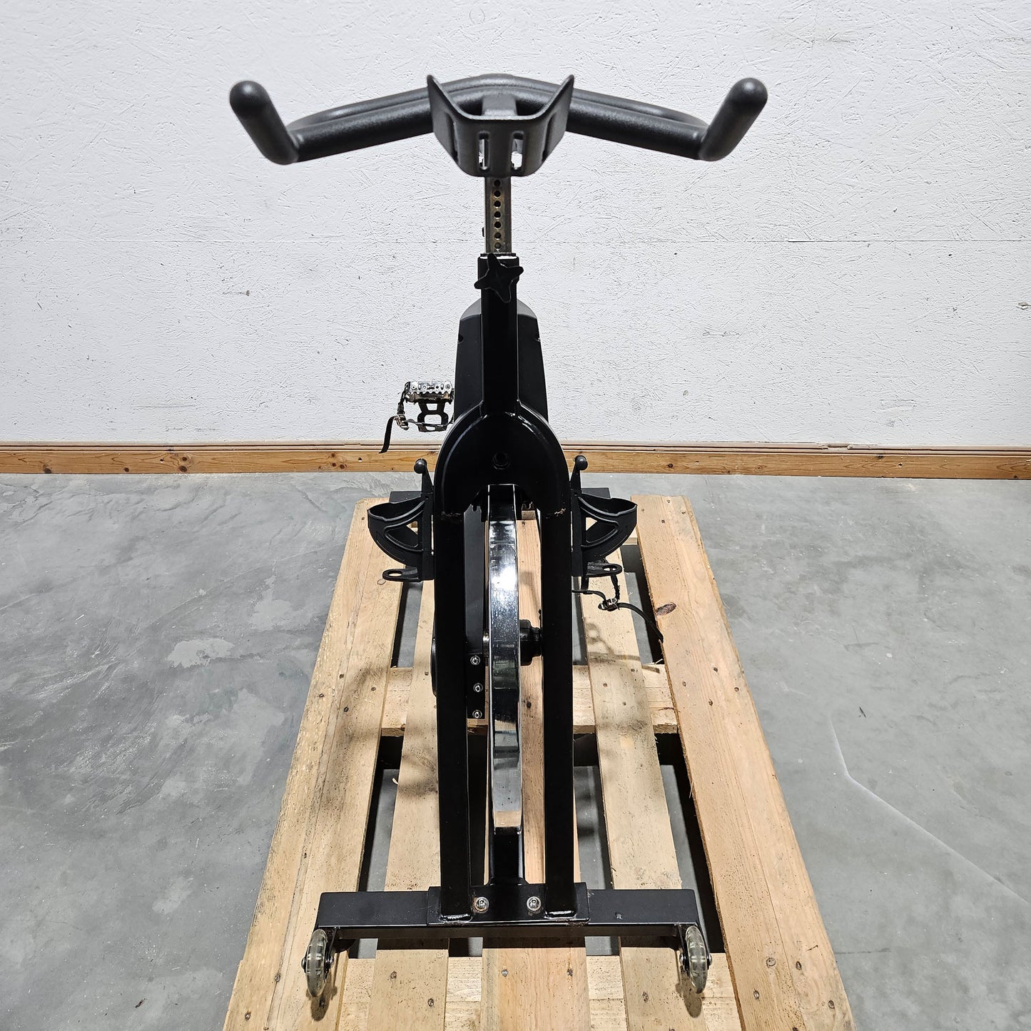 Schwinn Indoor Bike IC Pro20, Kettenantrieb, Farbe Schwarz - gebraucht - geprüfter technischer Zustand, optische Gebrauchsspuren vorhanden