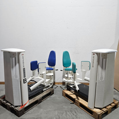 Gym80 Sygnum 2er Set = Abduktoren und Adduktorenmaschine, Hip Abduction und Hip Adduction Set, Rahmenfarbe Weiß, gebraucht - überholter Zustand