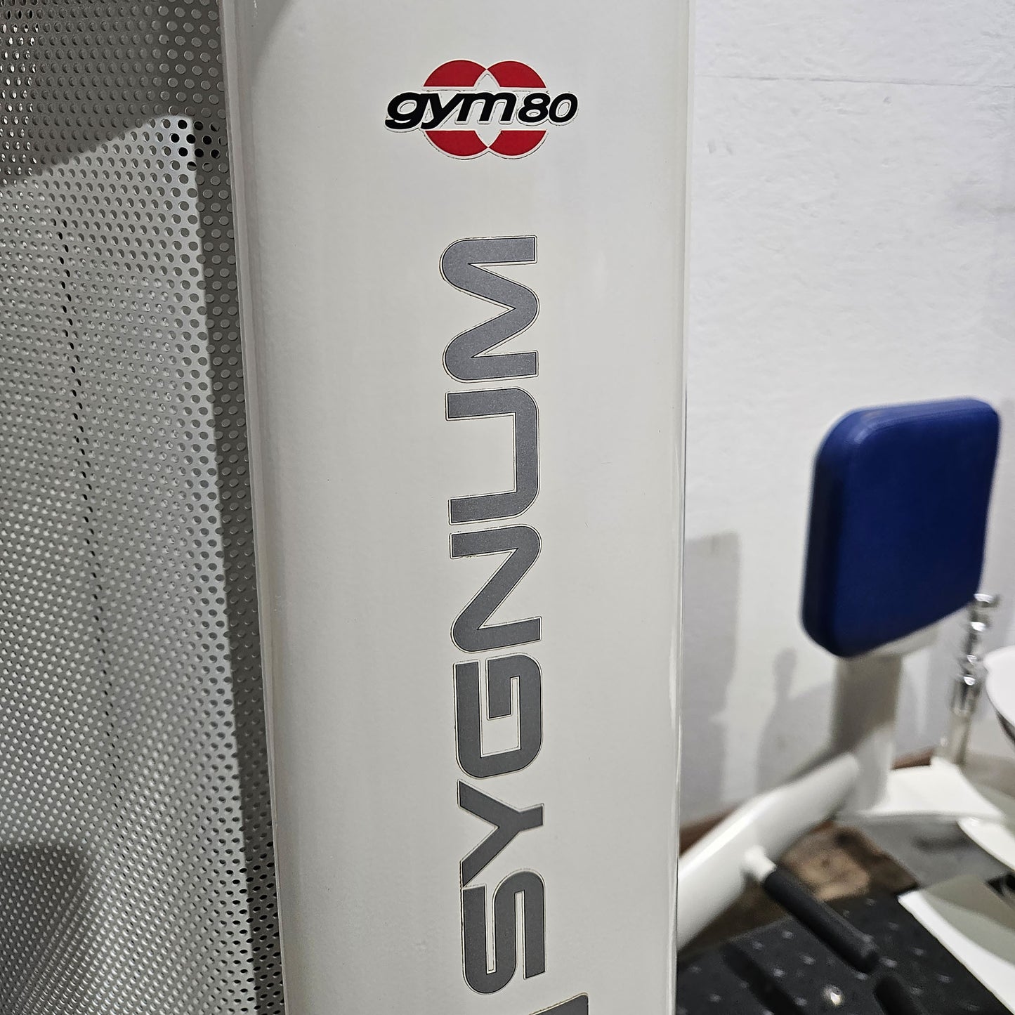 Gym80 Sygnum 2er Set = Abduktoren und Adduktorenmaschine, Hip Abduction und Hip Adduction Set, Rahmenfarbe Weiß, gebraucht - überholter Zustand