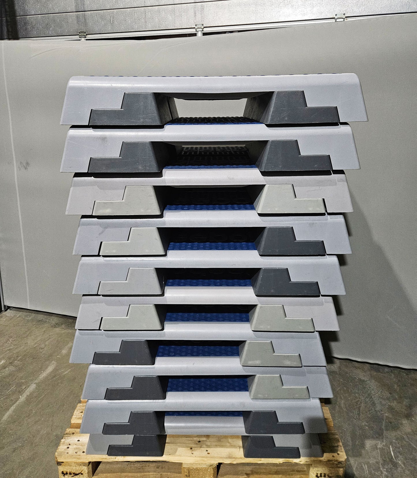 Reebok Steps / Step Boards, Blue-White-Grey, used